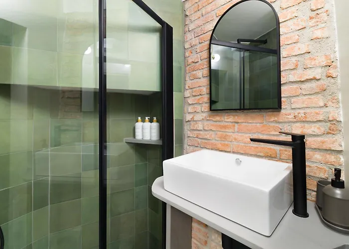 Art - Fontana Del Delfino * Бергамо