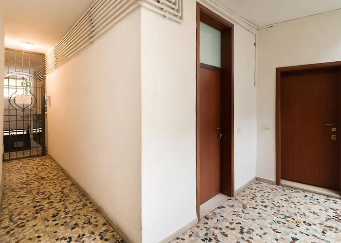 Art - Fontana Del Delfino Appartement *